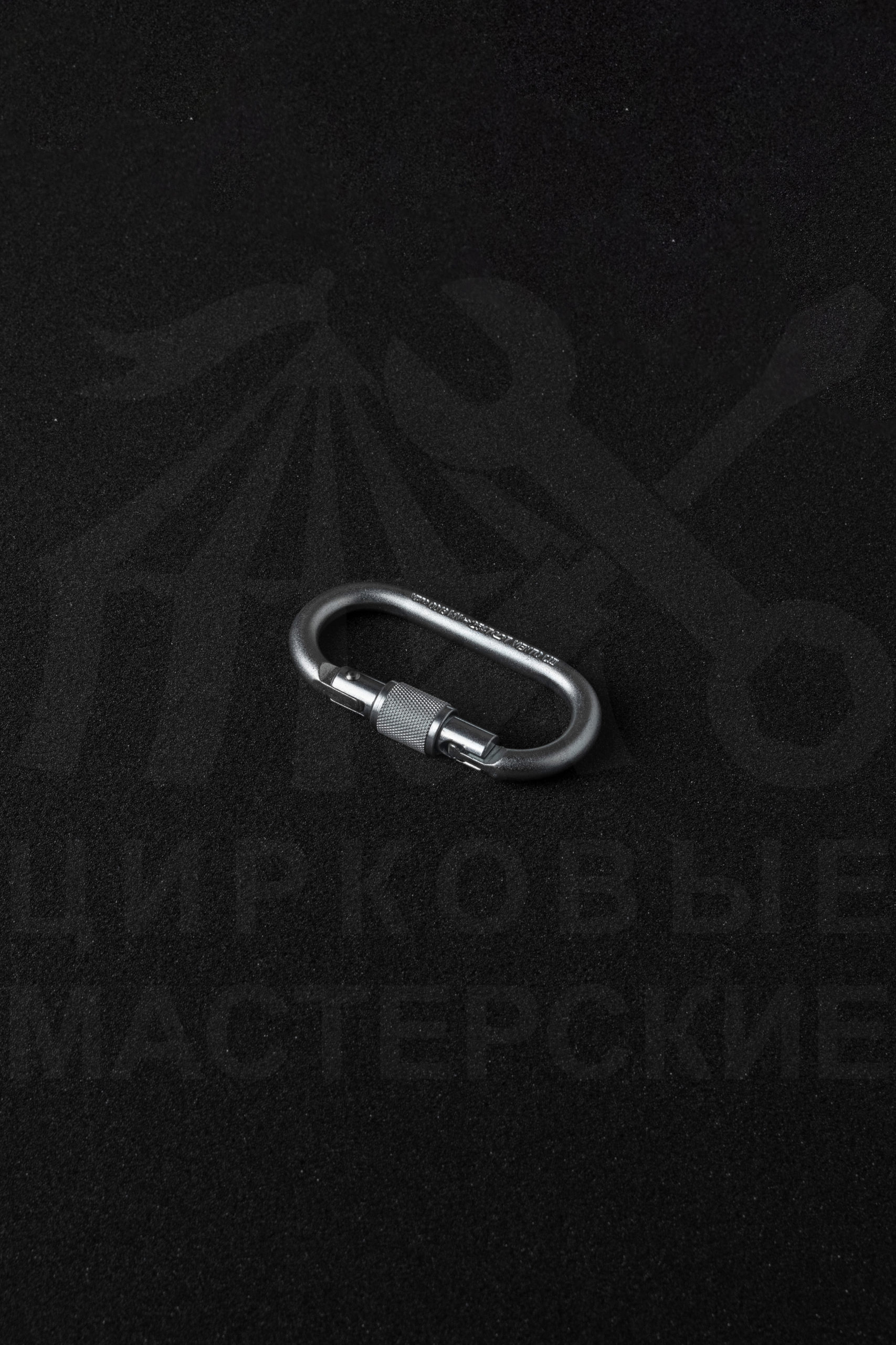 Карабин с муфтой овал г/п 300 кг